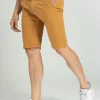 Bermuda chinos
