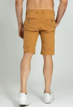 Bermuda chinos