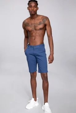 Bermuda chinos
