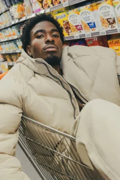 Blouson à capuche uni