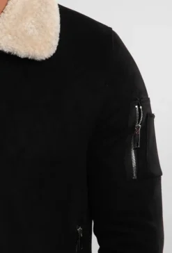 Bomber suedine