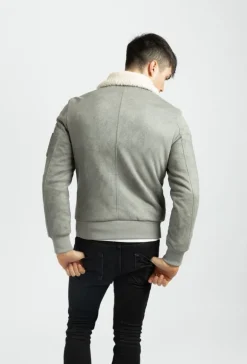 Bomber suedine