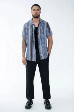 Chemise à accents de rayures bohèmes