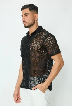 Chemise à dentelle transparente