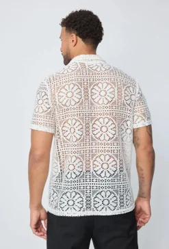 Chemise à dentelle transparente