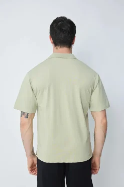 Chemise à manche courte