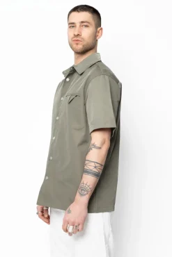 Chemise à manche courte