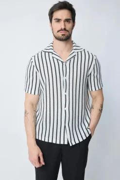Chemise à manches courtes