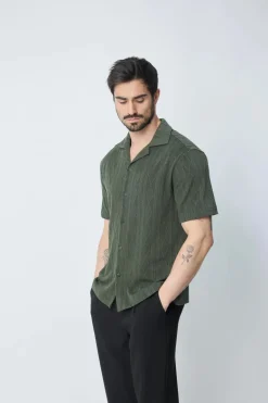 Chemise à manches courtes