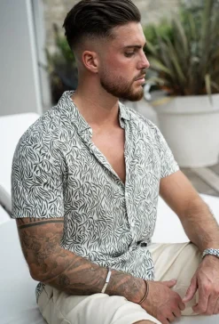 Chemise à manches courtes