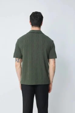 Chemise à manches courtes