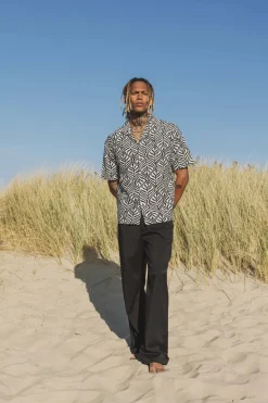 Chemise à manches courtes