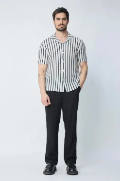 Chemise à manches courtes