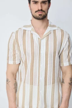 Chemise à manches courtes