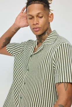 Chemise à manches courtes