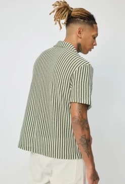 Chemise à manches courtes