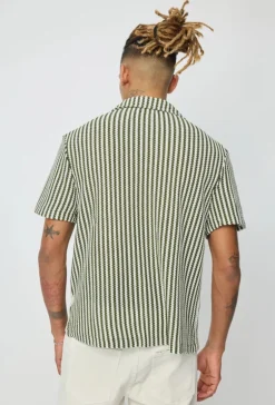 Chemise à manches courtes