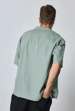 Chemise à manches courtes unie à multiples poches