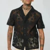 Chemise à motif fleuri