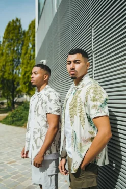 Chemise à motifs fleuri