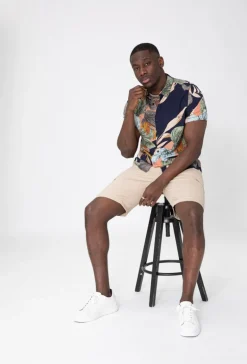 Chemise à motifs manches courtes