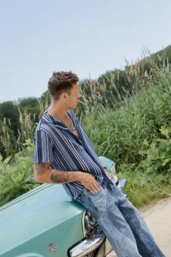 Chemise à rayures classique