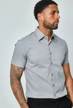Chemise classique uni à manches courtes