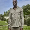 Chemise classique unie à manches longues
