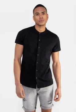 Chemise col mao manches courtes