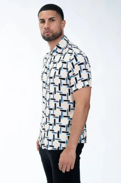 Chemise décontractée à inspiration artistique abstraite