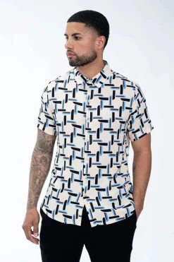 Chemise décontractée à inspiration artistique abstraite