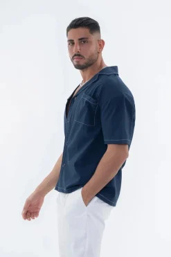 Chemise d'été minimaliste