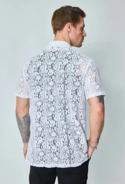 Chemise en dentelle fleurie manches courtes col à revers
