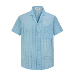 Chemise en dentelle manches courtes col à revers