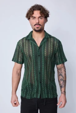 Chemise en tricot transparent