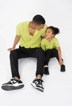 Chemise enfant manches courtes à motifs écriture