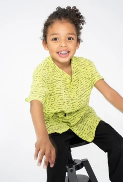 Chemise enfant manches courtes à motifs écriture