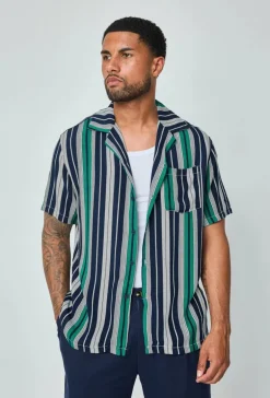 Chemise habillée à rayures verticales