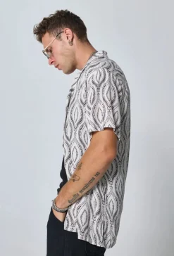 Chemise élégante à motif géométrique
