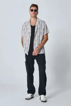 Chemise élégante à motif géométrique