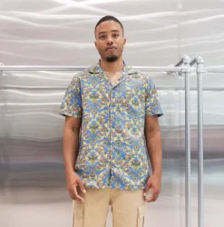 Chemise manches courtes à motifs fleuris