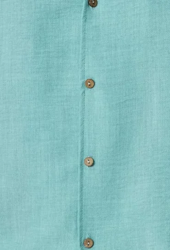 Chemise manches courtes à bouton