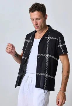 Chemise manches courtes à broderie