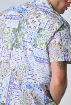 Chemise manches courtes à motifs abstraits