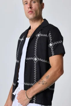 Chemise manches courtes à broderie