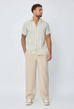 Chemise manches courtes à boutons
