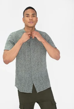 Chemise manches courtes à motifs écriture