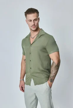 Chemise manches courtes décontractée à col à revers