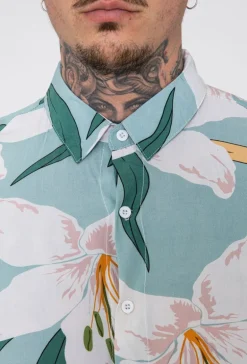 Chemise manches courtes fleuri