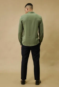 Chemise manches longues décontractée à col à revers